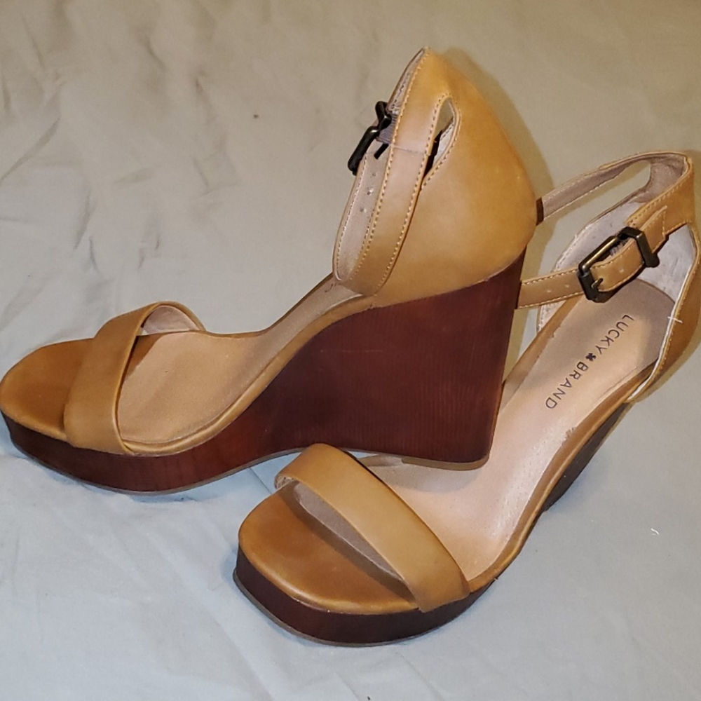 Wedges - Picture 2 of 4
